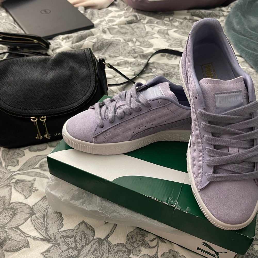 NWB PUMA SUEDE